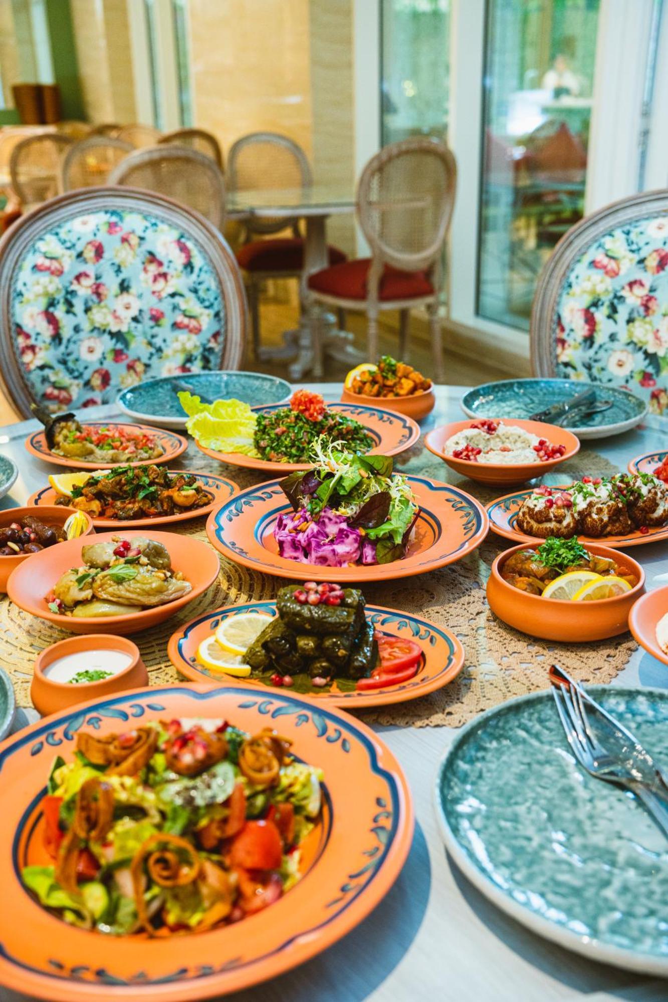 Millennium Place 도하 외부 사진 Armenian cuisine